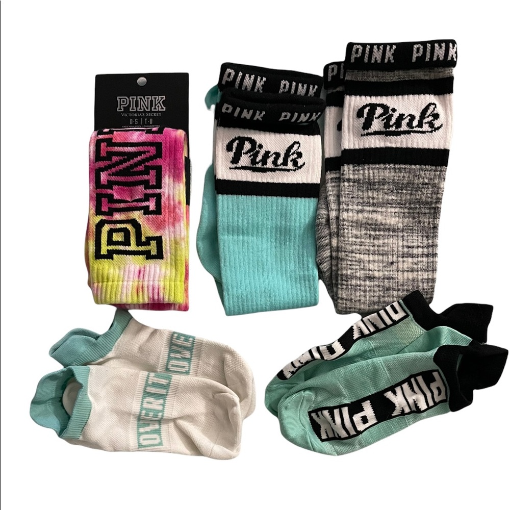 SOLD NWOT PINK Socks